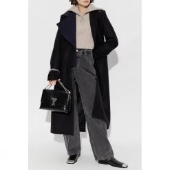 Ami Paris Wool Sweater With Collar Beige 9 Ami Paris Wool Sweater With Collar Beige -Dame-strikkegensere Salg unnamed file 1819