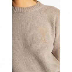 Ami Paris Sweater With Logo Beige -Dame-strikkegensere Salg unnamed file 2065