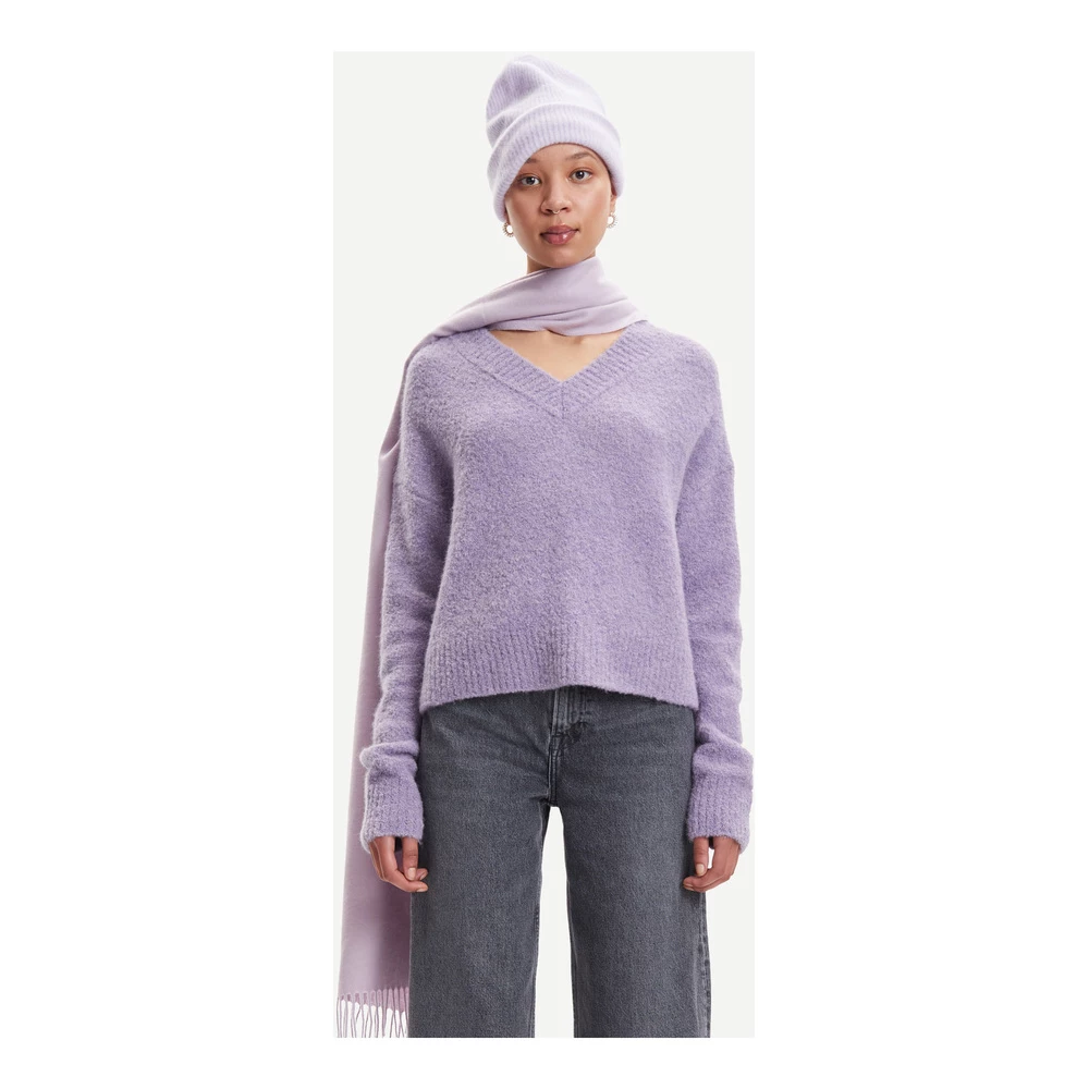 Lyselilla Samsøe Samsøe Mila V Neck 14464 Genser Purple 2 Lyselilla Samsøe Samsøe Mila V Neck 14464 Genser Purple - Bilde 2
