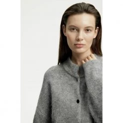 Grå Gestuz Alphagz Short Cardigan Genser Cardigan Gray -Dame-strikkegensere Salg unnamed file 349