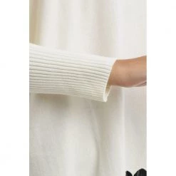 Manila Grace Round-neck Knitwear White -Dame-strikkegensere Salg unnamed file 4803