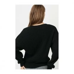 Mayla Stockholm Gensere Black -Dame-strikkegensere Salg unnamed file 500