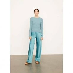 Vince Textured Rib Crew Gensere Blue 6 Vince Textured Rib Crew Gensere Blue -Dame-strikkegensere Salg unnamed file 5586